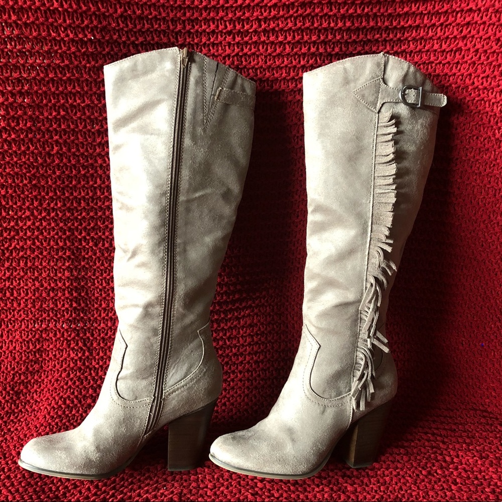 Carlos Santana fringe boots